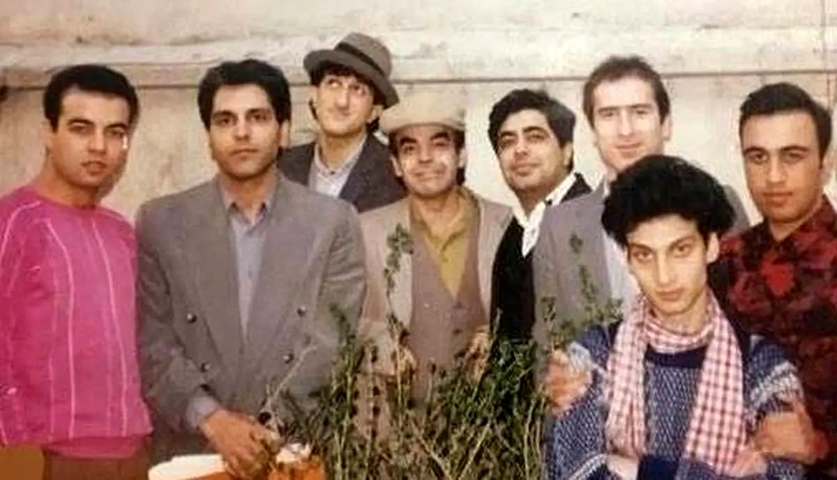 مهران مدیری و قهقرای قهوه پدری_آینده 23 76