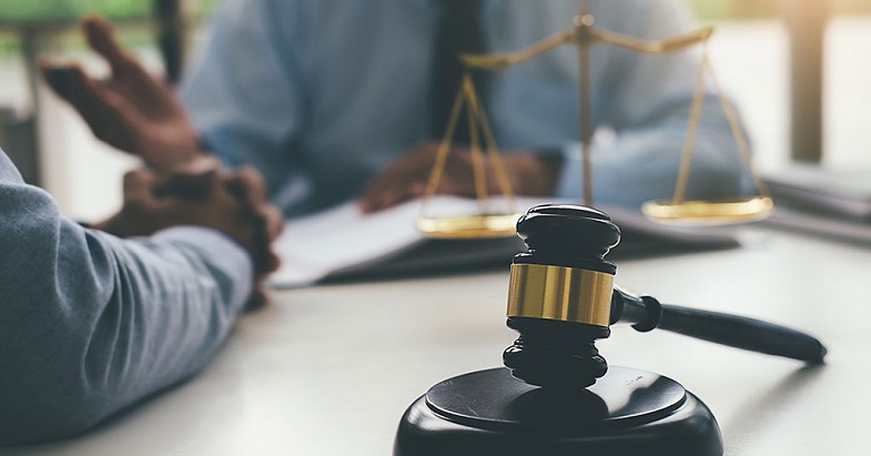 سایت هایی که مشاوره حقوقی تخصصی می دهند 14 2 15