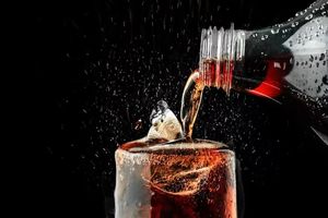 این نوشیدنی پرطرفدار خطر راه اندازی سنگ کلیه را افزایش می دهد_آینده