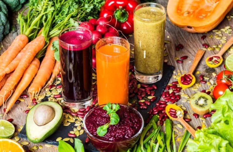 مزایا و معایب پاکسازی با آبمیوه_آینده