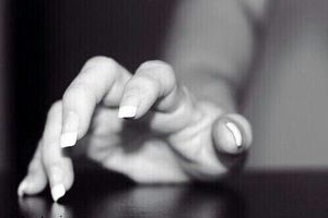 کشف معجزه ضرب گرفتن با انگشتان در محیط‌های شلوغ/ ویدئو_آینده