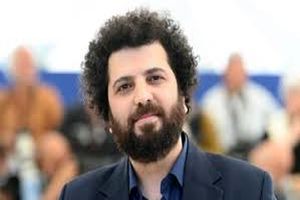دعوا روزنامه شهرداری به جعفر پناهی و سعید روستایی؛ یکی با فیلم زیرزمینی و فرد دیگر با فیلم مجوزدار، علیه جمهوری اسلامی عمل کردند_آینده