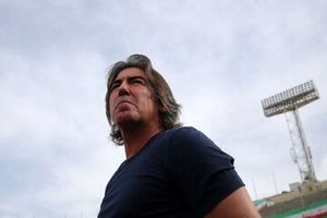 ساپینتو ایران را ترک می‌کند