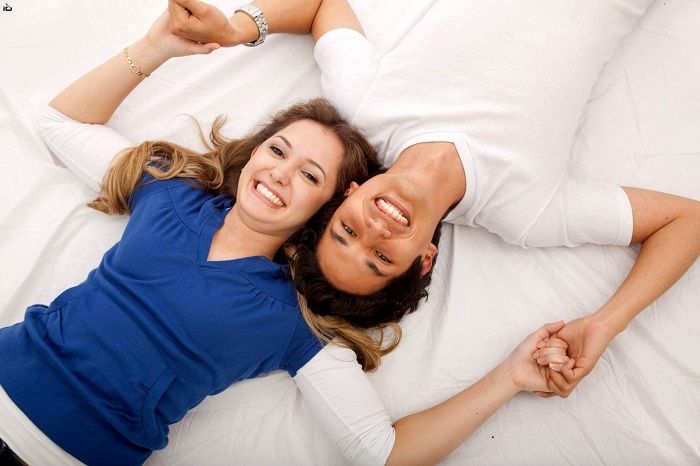 9 روش برای علاقه مند نگه داشتن همسر