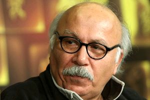 شعار می‌دادیم نه شرقی نه غربی اما همه فیلم‌ها خارجی بود