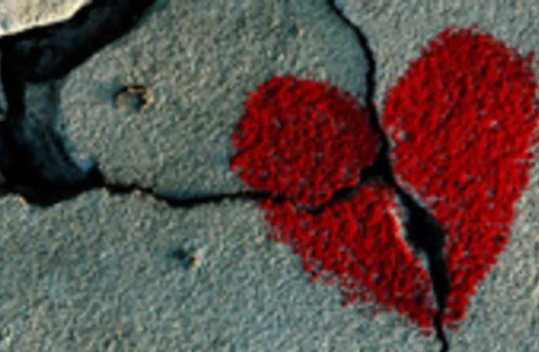 شک نکنید این ۸ حرکت یعنی او روزی دل‌ تان را خواهد شکست_آینده