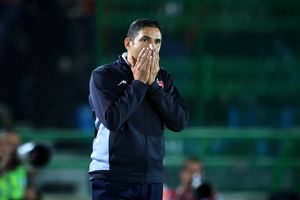 آخر کار هاشمیان در پرسپولیس؟/ خداحافظی با هواداران/ ویدئو_آینده