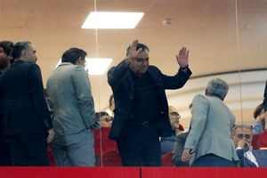 چرا باید مربی خوب و باانگیزه‌ای همانند ساپینتو را کنار می‌گذاشتیم؟/ فشاری برای تحمیل مدیرعامل وجود ندارد_آینده