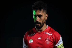 دعوا هوادار متمول به کاپیتان پرسپولیس_آینده