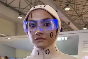 ربات‌های جنجالی کیش، سر از برنامه قیاسی درآوردند/ ویدئو