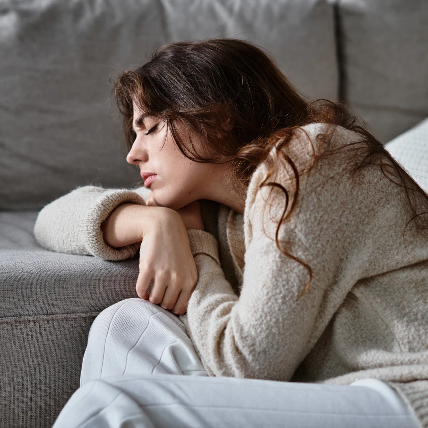 1764688681 360 طلاق را پشت سر بگذار نه خودت را آینده.webp