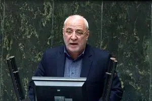 قطع سهمیه بنزین خودرو‌های جدید خلاف قانون اساسی است/ ده روز است برنج وارداتی در بازار گیر نمی‌آید/ ویدئو