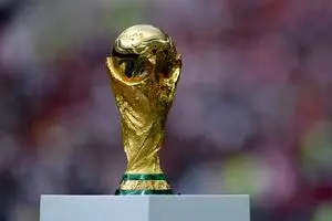 رونمایی از کاپ قهرمانی جام جهانی/ ویدئو