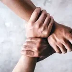 چگونه در شرایط بحران با درک احساسات دیگران ارتباط موثر بر پایه همدلی بسازیم؟