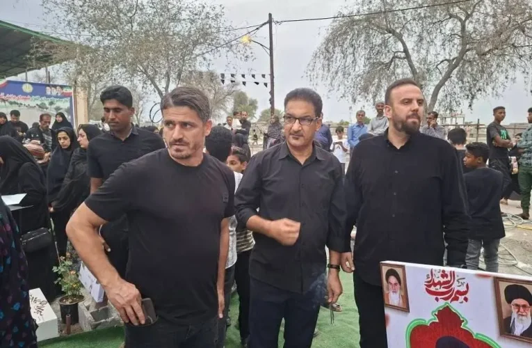 وجود وریا غفوری در مراسم چهلم کودکان میناب/ عکس_آینده