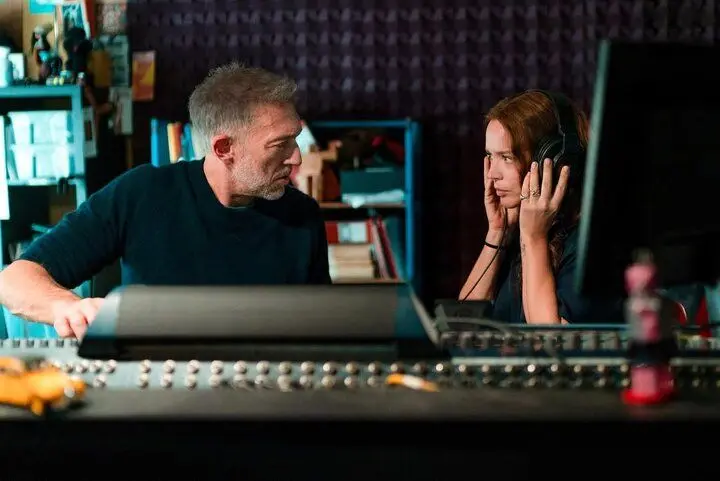 انتشار کردن تصاویر و خلاصه داستان رسمی فیلم اصغر فرهادی_آینده 22 انتشار تصاویر و خلاصه داستان رسمی فیلم اصغرفرهادی