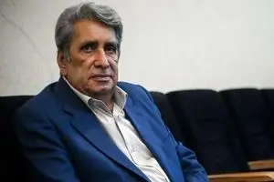 گوینده محبوب رادیو در بستر بیماری