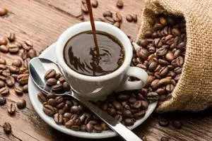 چرا بعضی ها بعد از نوشیدن قهوه آرام می‌شوند و بعضی مضطرب؟