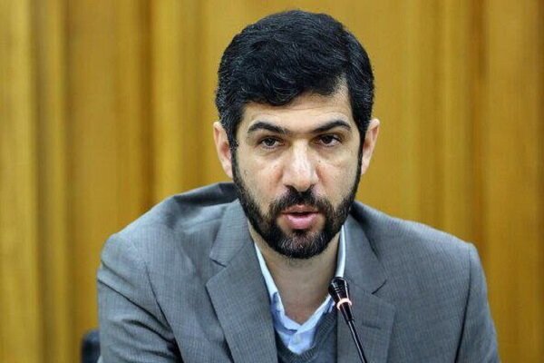 محمد آخوندی تأکید کرد طرح حمل‌ونقل رایگان باید به شورا برگردد