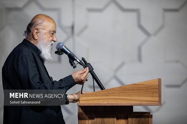 چمران: متوقف شدن مترو چین و ورود تدریجی اتوبوس‌ها