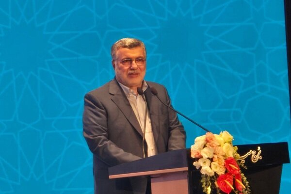 وزیر بهداشت نسبت به تجویز بیش از حد آنتیبیوتیک هشدار داد