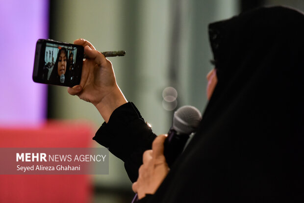 نشست مطبوعاتی طرح آغاز دوباره تهران در شهرداری