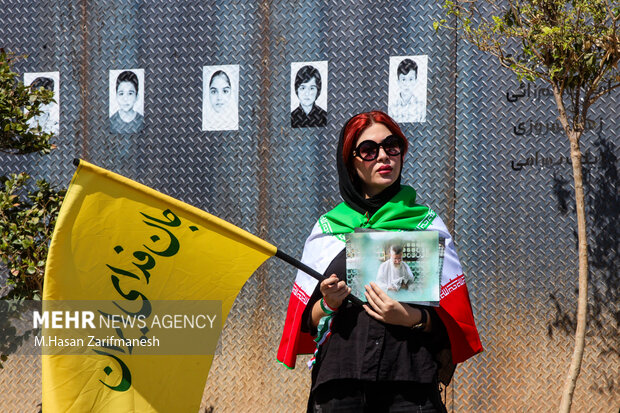 رزمایش بزرگ ۳۱۳ هزار جانفدای ایران در تهران 32 رزمایش ۳۱۳ هزار جانفدا در پایتخت تهران