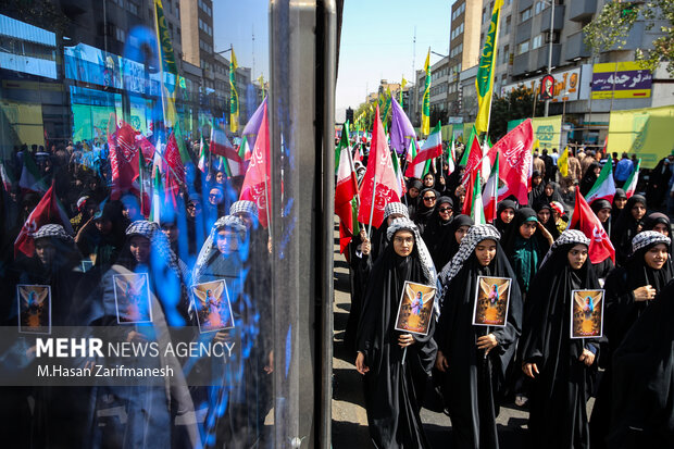 رزمایش بزرگ ۳۱۳ هزار جانفدای ایران در تهران 45 رزمایش بزرگ ۳۱۳ هزار جانباز در تهران