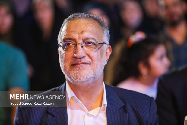برگزاری اجتماع بزرگ «امام زمانیها» در میدان راهآهن تهران 40 همین-city تهران، ام場所های تود یا تعاونی؟