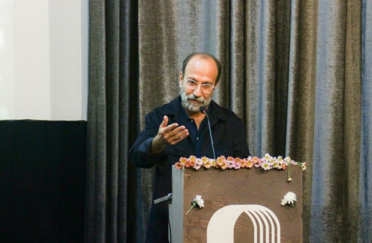فرهادی درباره عدم امکان اکران داستان‌های موازی در ایران